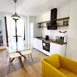 Lovingstresa 2 Brand New * Stresa