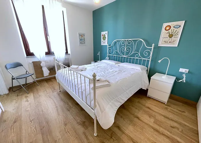 Lovingstresa 2 Brand New * Stresa